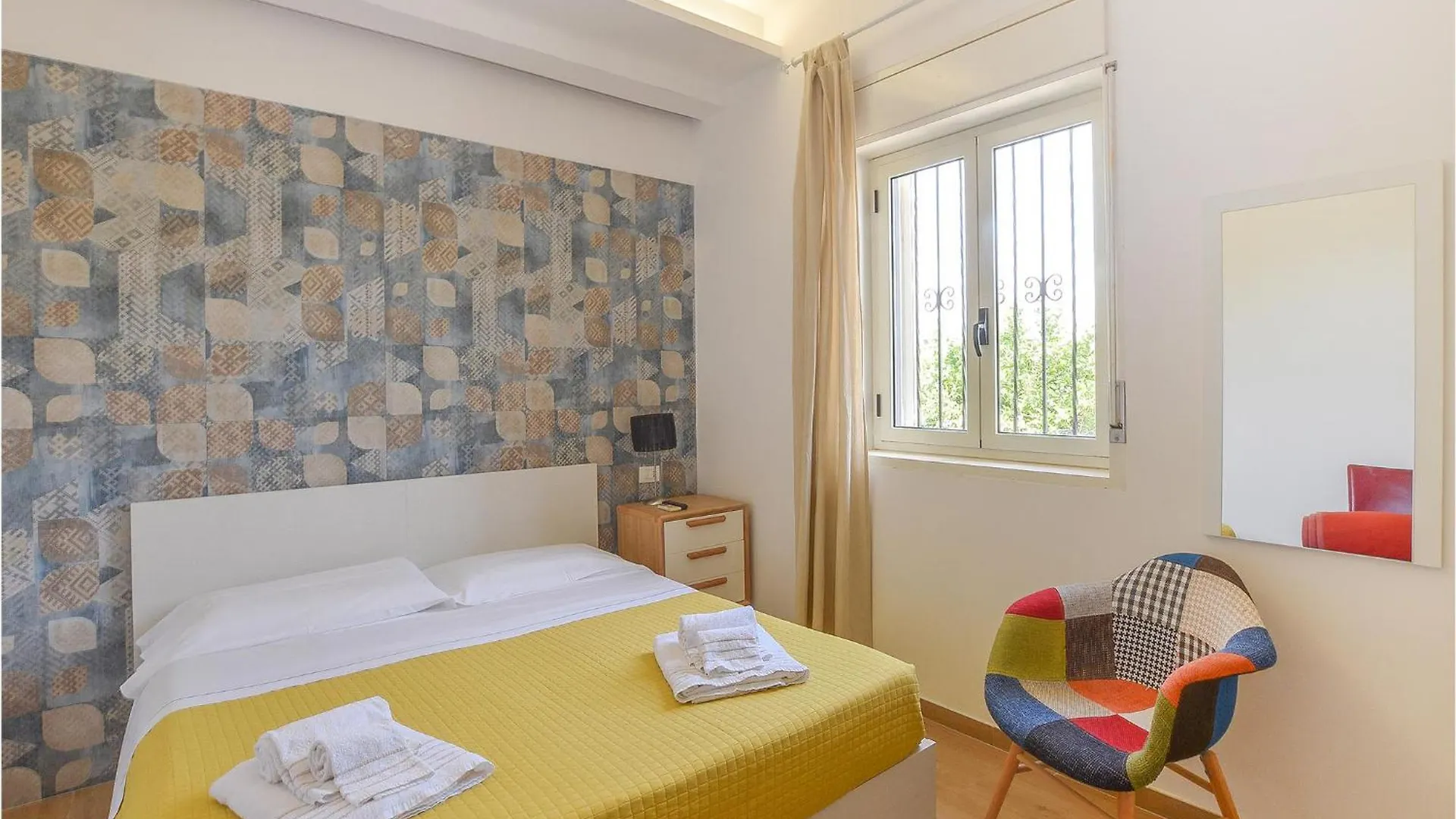 3 Bedroom Beautiful Home In Pozzallo