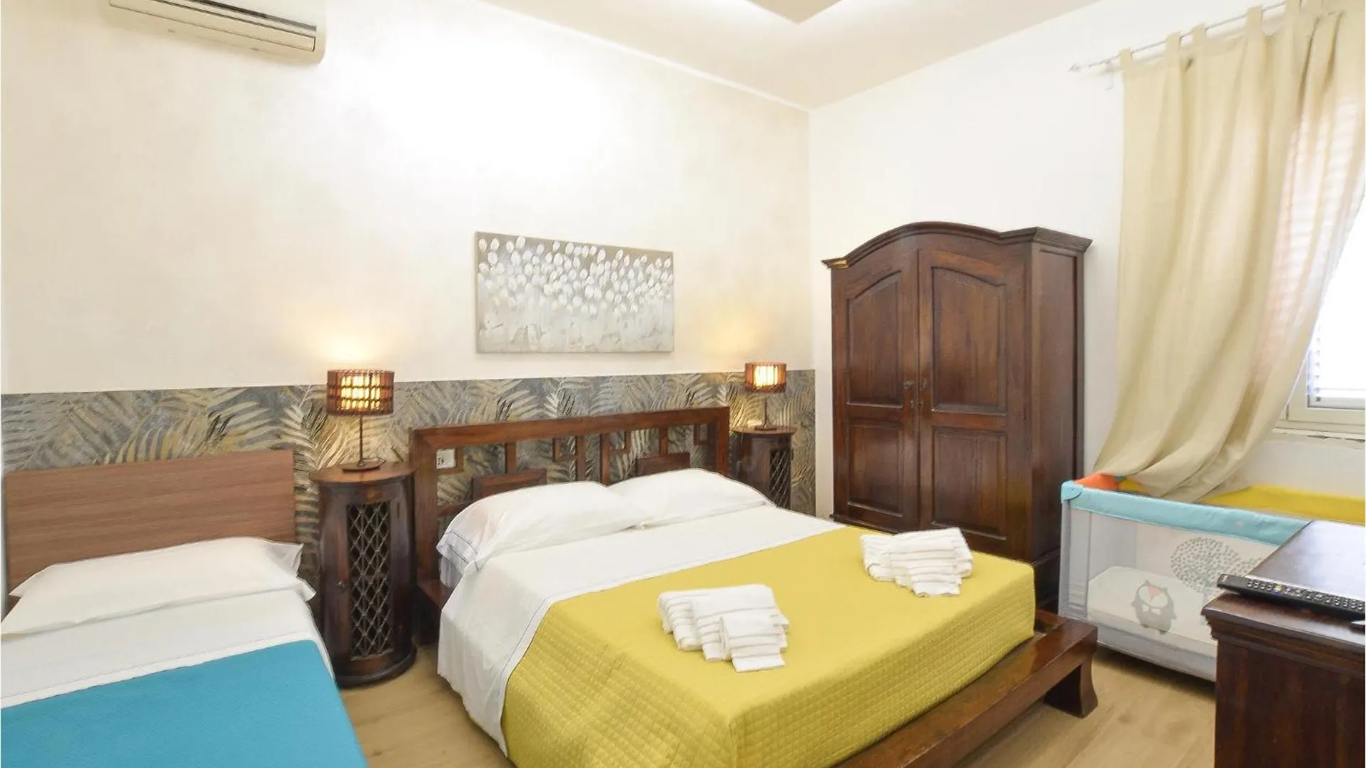 Holiday home 3 Bedroom Beautiful Home In Pozzallo